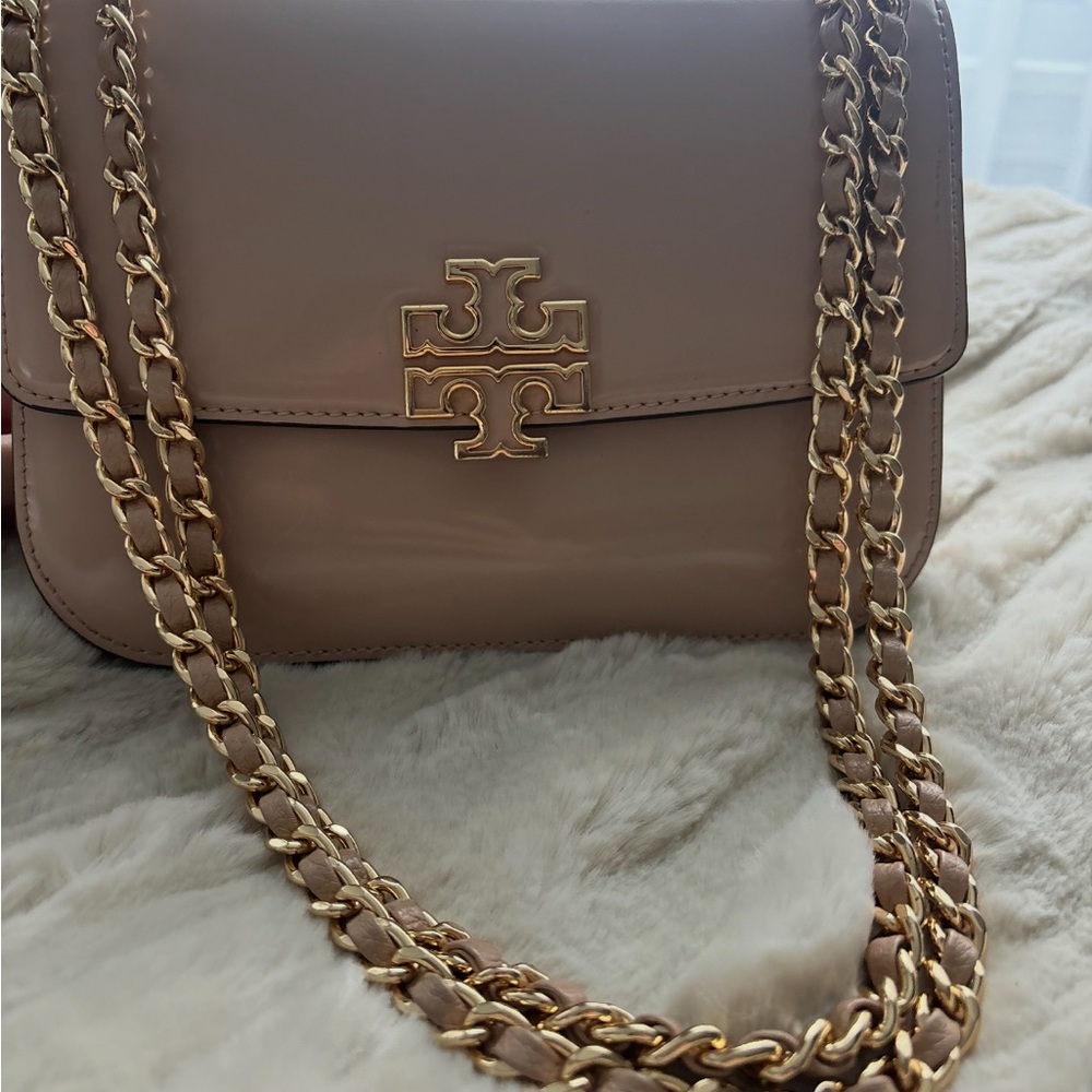 Tory Burch Nude Crossbody Bag with Gold Hardware. NWOT